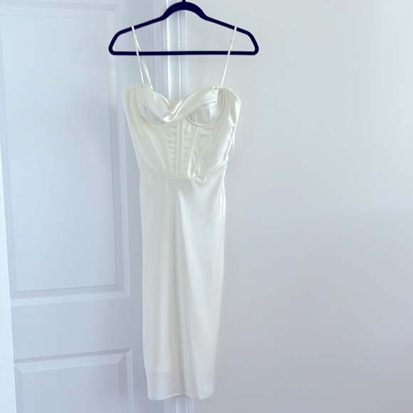 House of CB IVORY CORSET SLIP DRESS - Picture 4 of 10